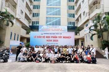 BẢO VỆ KHOÁ LUẬN TỐT NGHIỆP – MỘT HÀNH TRÌNH, MỘT DẤU ẤN KHÓ PHAI ?